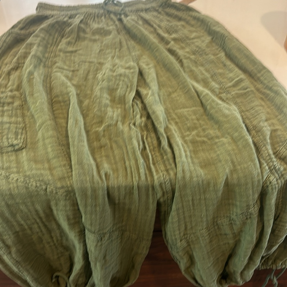 Urban Outfitters Olive Green Baggy Cameron Utility Pant Sizs Medium - Picture 4 of 4
